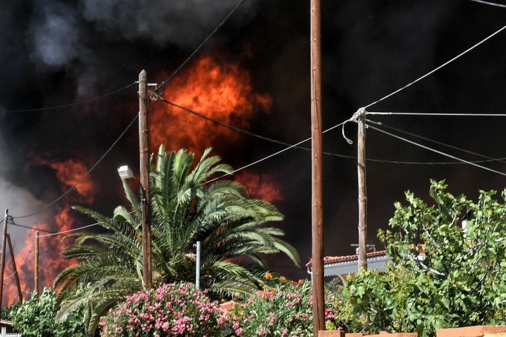 Αποζημίωση 534 ευρώ σε εργαζόμενους στις πυρόπληκτες επιχειρήσεις – Τι πρέπει να γνωρίζουν οι δικαιούχοι
