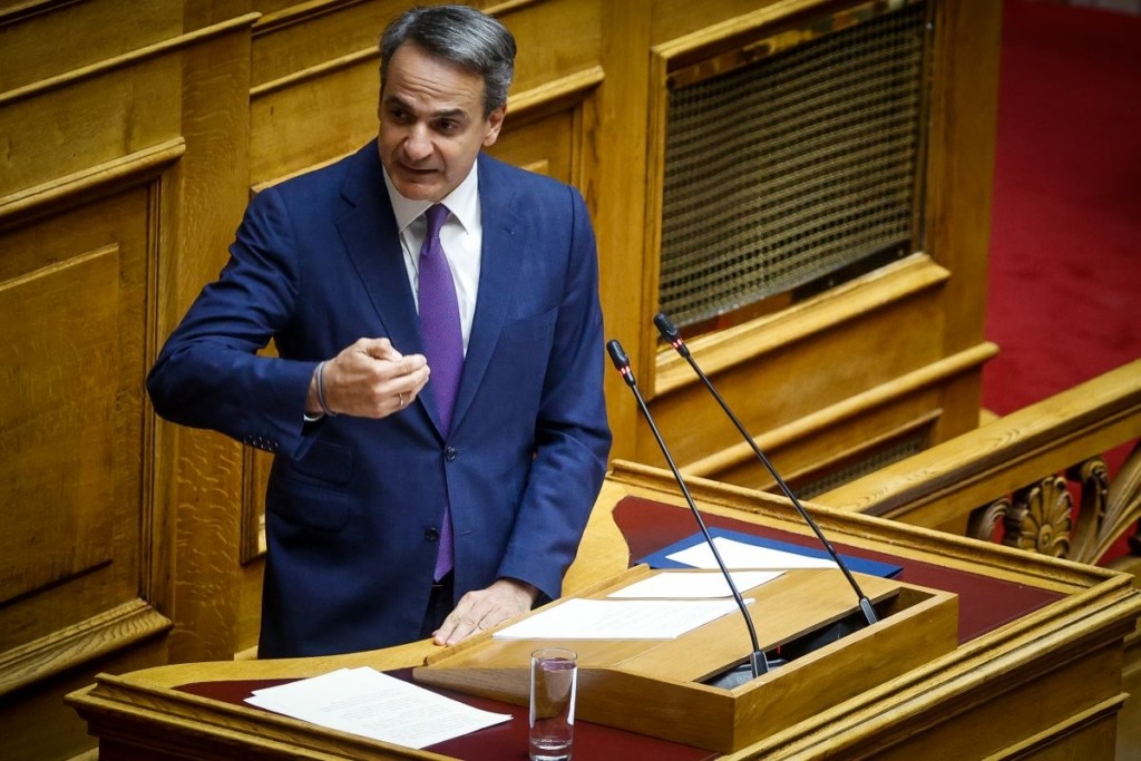 Μητσοτάκης: Ρύθμιση που αίρει τα εμπόδια για την ψήφο των απόδημων – Η ψηφοφορία για την ψήφο εμπιστοσύνης