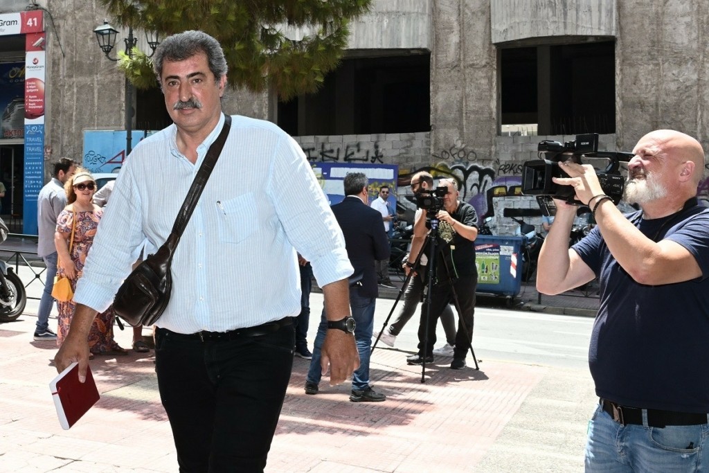 Πολάκης στην ΚΕ ΣΥΡΙΖΑ: «Όχι σε διαδικασία fast track με όρους life style»