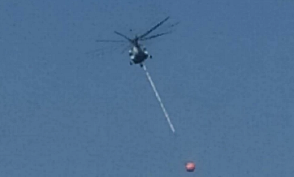 Υπό έλεγχο τέθηκε η φωτιά στο Αχλαδοχώρι Πέλλας