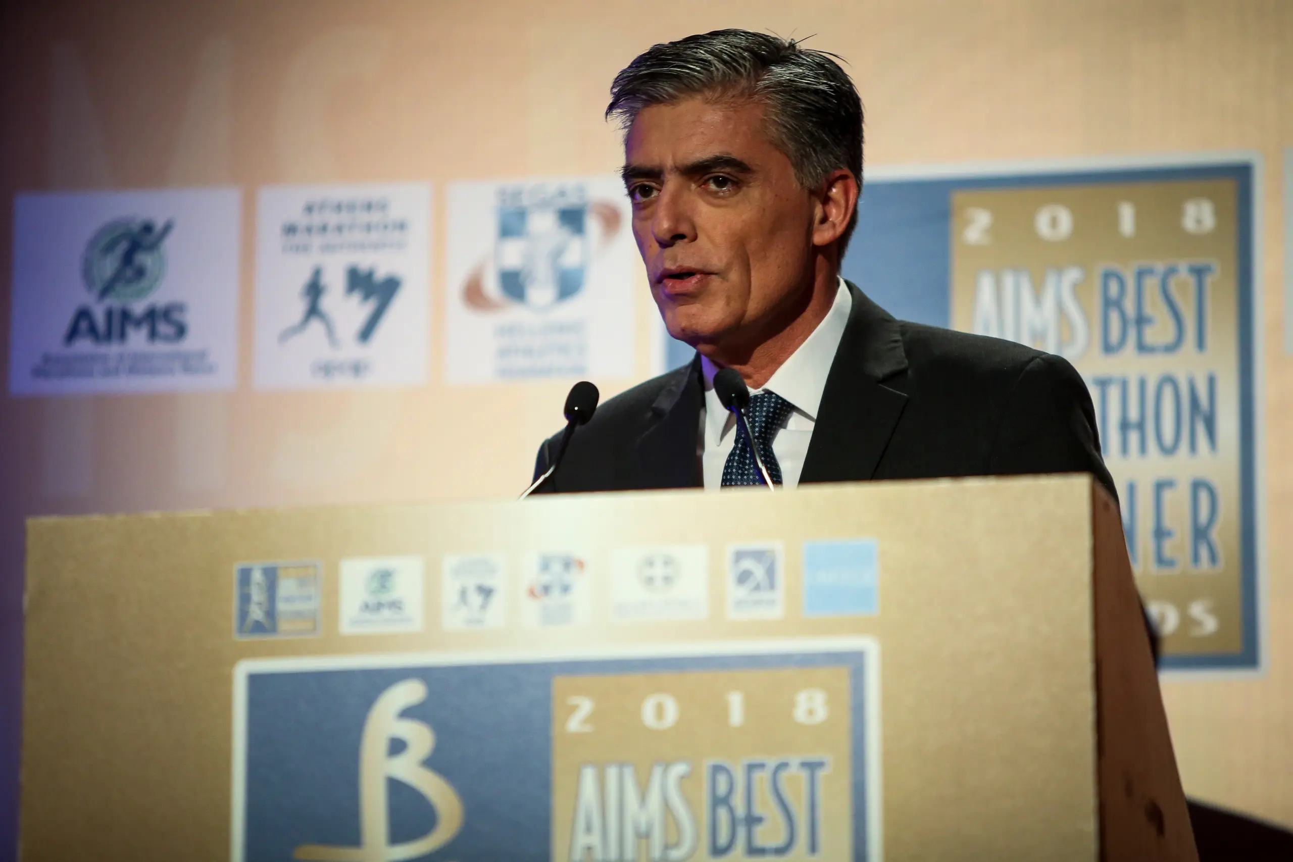 Αυτή είναι η δημοσιογράφος που ήταν παντρεμένος ο Νίκος Ευαγγελάτος πριν την Τατιάνα Στεφανίδου