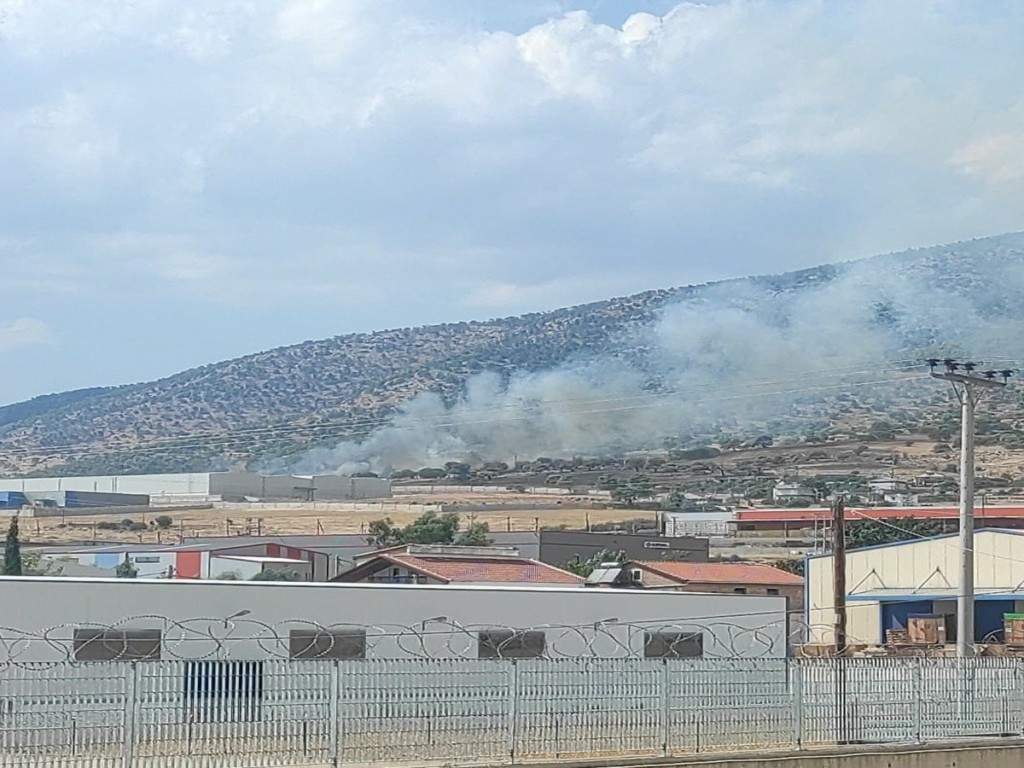 Φωτιά στον Ασπρόπυργο – Τέθηκε άμεσα υπό έλεγχο