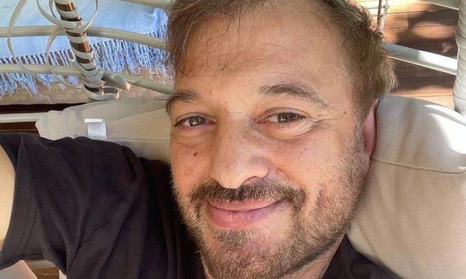 Οι περίεργες δουλειές που έκανε ο Χρήστος Φερεντίνος πριν γίνει παρουσιαστής (vid)