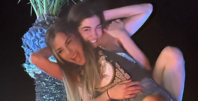 Πώς κύλησαν οι μέρες των διακοπών της Δέσποινας Βανδή σε βίλα του Ρεθύμνου – Οι fun στιγμές με την κόρη της, Μελίνα (pics)