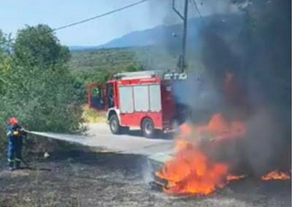 Φωτιά ΤΩΡΑ σε αγροτική έκταση στη Δυτική Αχαΐα