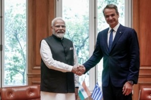 Συγχαρητήρια Μητσοτάκη στον Ναρέντρα Μόντι – Έγινε ο μακροβιότερος πρωθυπουργός στην ιστορία της Ινδίας