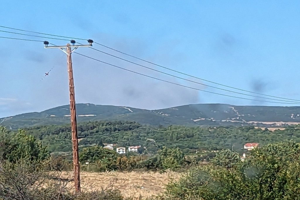 Φωτιά στα Πάτερμα Ροδόπης – Μεγάλη κινητοποίηση της Πυροσβεστικής