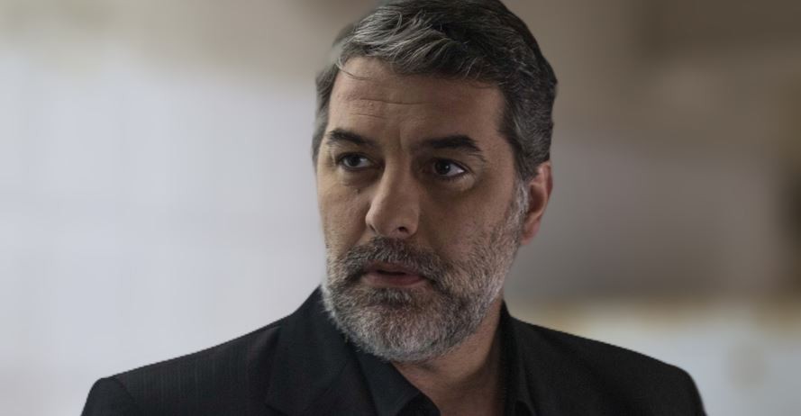 Επίσημο! Ο Βασίλης Μπισμπίκης εισβάλλει στον «Σασμό» – Ποιος θα είναι ο ρόλος του;