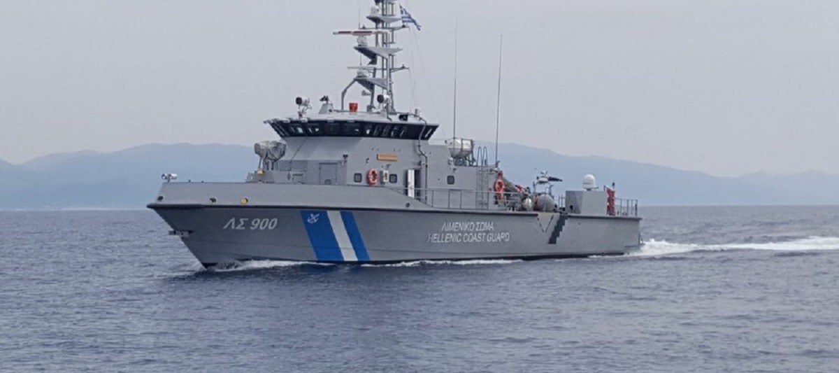 Διασώθηκαν 98 μετανάστες στη Σάμο – Καρέ καρέ οι επιχειρήσεις του Λιμενικού (vids)