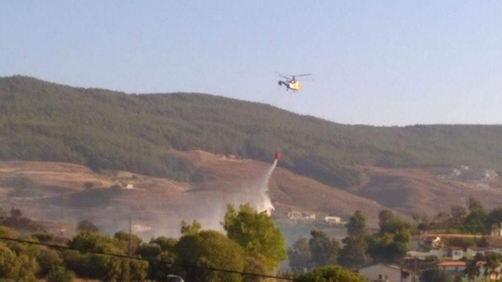 Φωτιά ΤΩΡΑ στην Κάρυστο