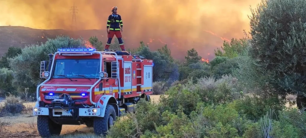 Τα drones της Πυροσβεστικής πάνω από την Αττική – Οχυρωμένη με υπερσύγχρονο σύστημα επιτήρησης πυρκαγιών η Αθήνα