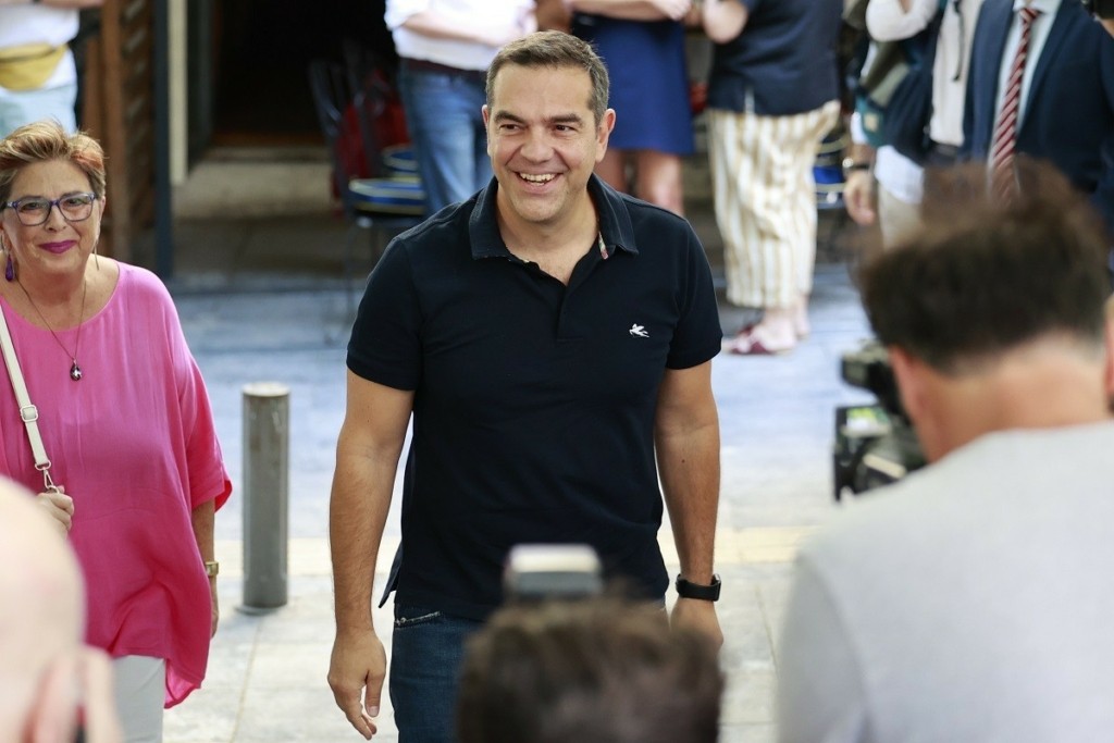 ΣΥΡΙΖΑ: Ψήφισε στην Πλάκα ο Αλέξης Τσίπρας για τον διάδοχο του – «Σήμερα μιλάει η βάση»