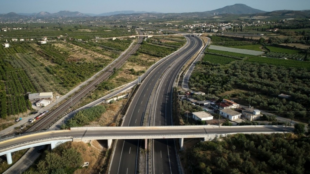 Δόθηκε στην κυκλοφορία το ρεύμα προς Αθήνα στον αυτοκινητόδρομο Πατρών – Αθηνών