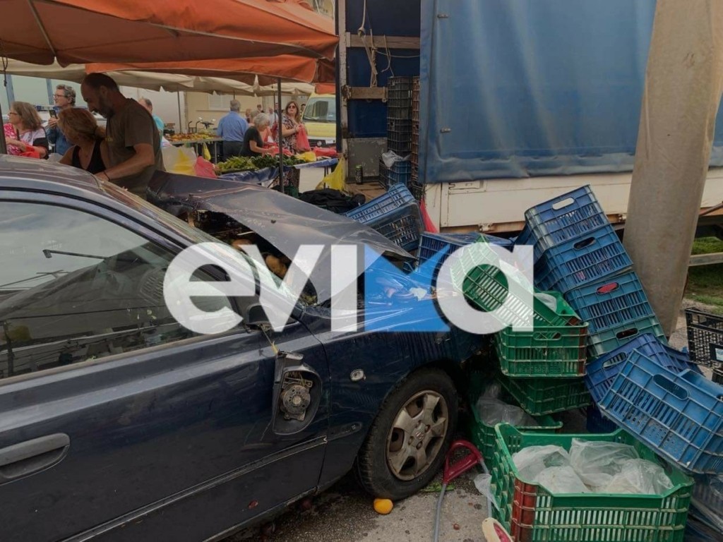Σοκ στην Εύβοια: 92χρονος “μπούκαρε” με το αυτοκίνητο σε λαϊκή και τα πήρε όλα… σβάρνα (vid)