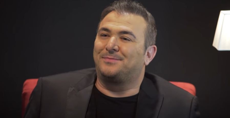 Αντώνης Ρέμος: Αυτή είναι η άγνωστη ιστορία της ζωής του και τα δύσκολα παιδικά χρόνια