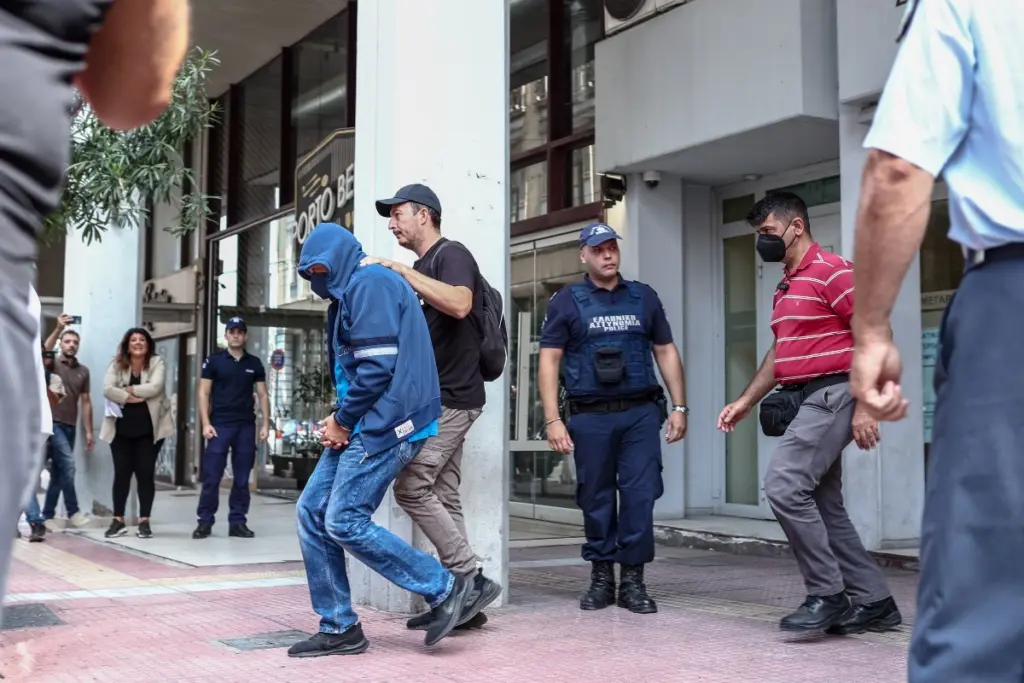 Blue Horizon: «Γλίστρησε κι αυτός κι εγώ» – Ο ύπαρχος αναλαμβάνει την ευθύνη – Ολοκληρώθηκαν οι απολογίες