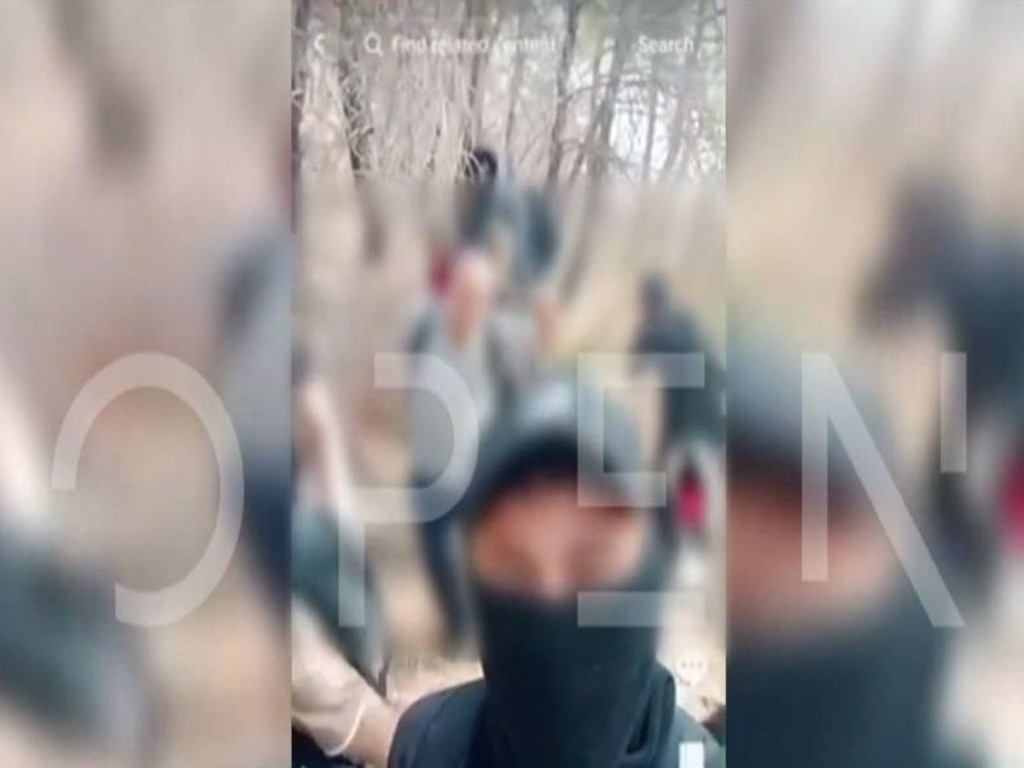 Διακινητές περνούν μετανάστες μέσα από καμένες εκτάσεις στον Έβρο (vid)