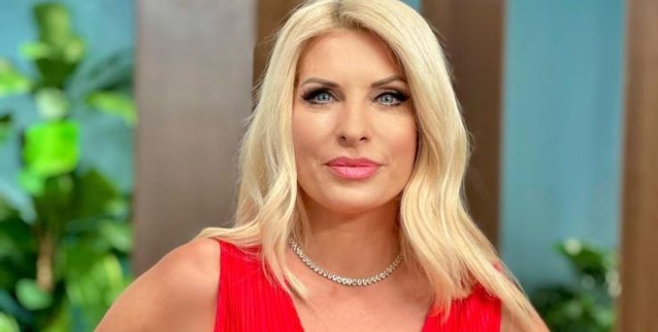 Ελένη Μενεγάκη: Αυτός είναι ο ηθοποιός με τον οποίο έχει συγγενική σχέση