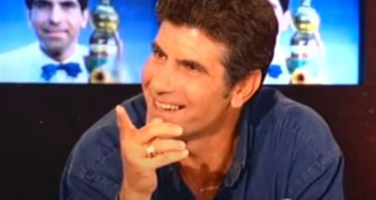 Γιάννης Μπέζος: Αυτός είναι ο πασίγνωστος ηθοποιός με τον οποίο έχει συγγενική σχέση