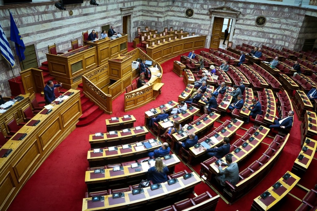 Κατατέθηκε στη Βουλή ο συμπληρωματικός προϋπολογισμός ύψους 600 εκατ. ευρώ