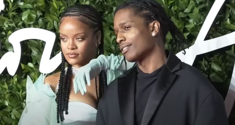 Rihanna και A$AP Rocky ποζάρουν πρώτη φορά με τον νεογέννητο γιο τους