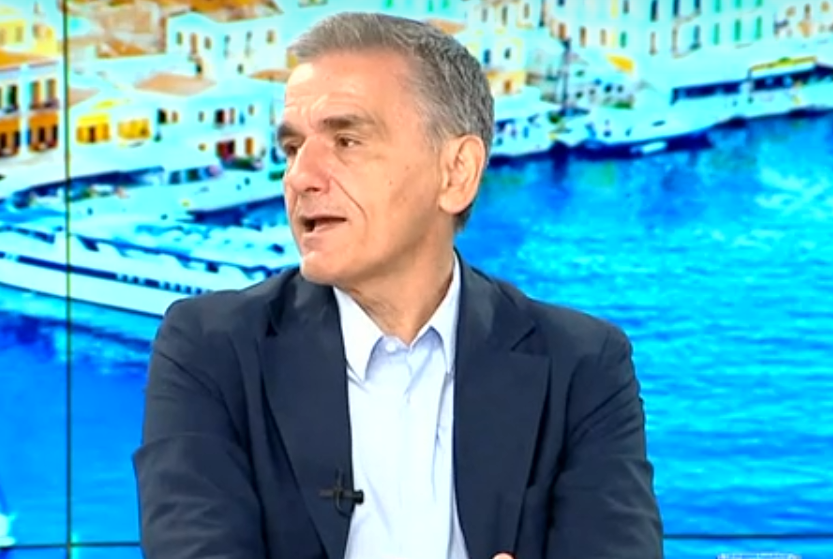 Ευκλείδης Τσακαλώτος: Ο ΣΥΡΙΖΑ να αποκτήσει ξεκάθαρη αριστερή ταυτότητα