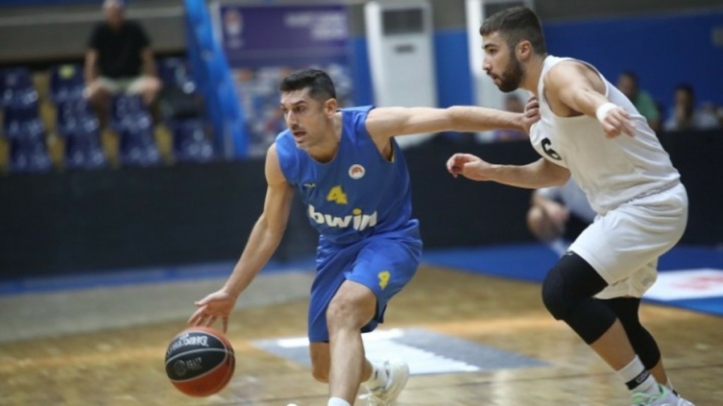 Ξανθόπουλος: “Φαβορί ο Ολυμπιακός στον ημιτελικό του Super Cup”