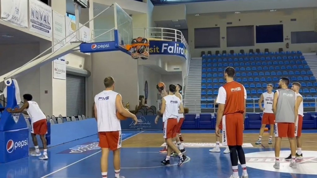 Super Cup: Προπονήθηκε στη Ρόδο ο Ολυμπιακός (vid)
