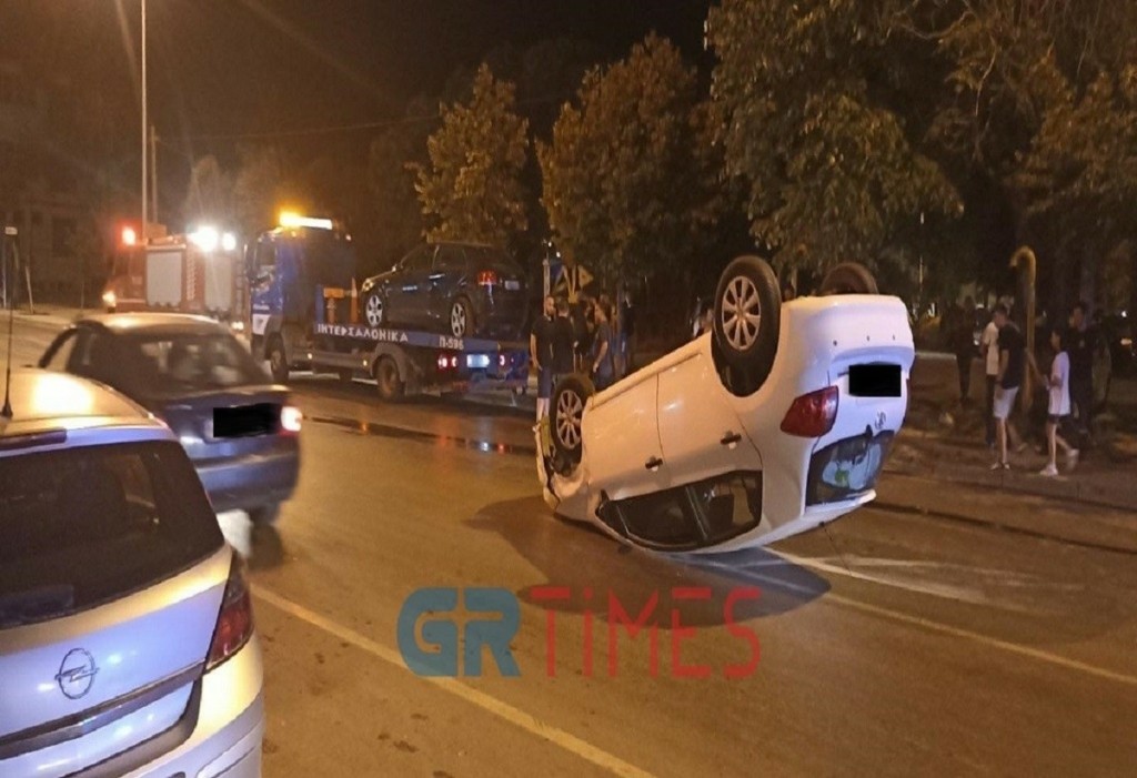 Καλαμαριά: Όχημα ντελαπάρισε μετά από σύγκρουση