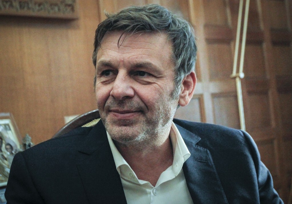 Απόστολος Γκλέτσος: Με αυτήν την πασίγνωστη ηθοποιό είχε σχέση πριν τη Βάνα Μπάρμπα (pics&vid)