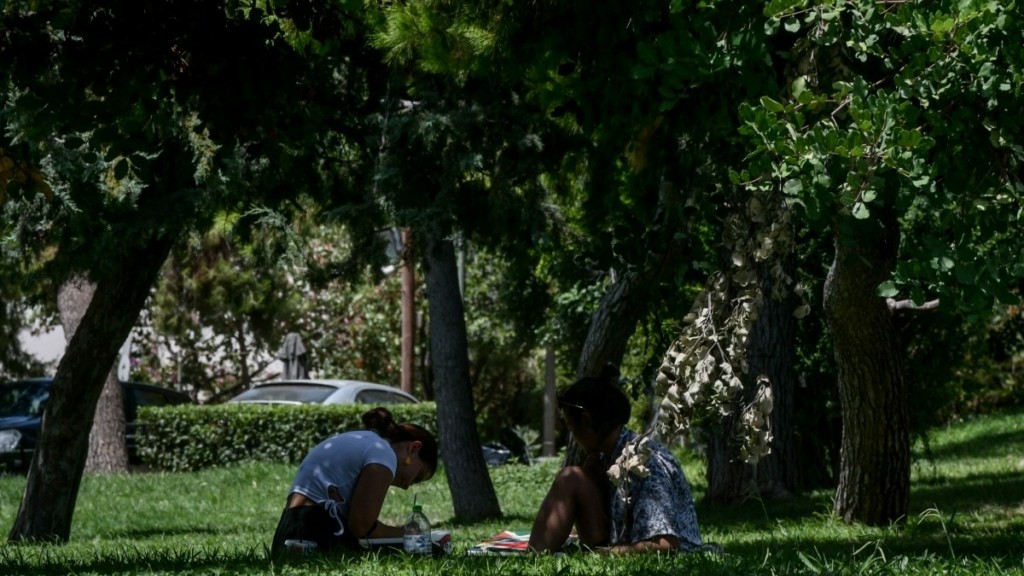 Η Αθήνα γίνεται μια πιο “πράσινη” πόλη – Οι παρεμβάσεις στα πάρκα της πόλης