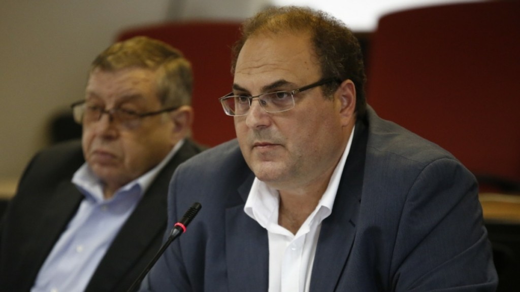 Σαρώνει ο Σίμος Ρούσσος στο Χαλάνδρι – Σε ποια θέση είναι ο Χάρης Ρώμας