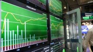 Χρηματιστήριο Αθηνών: Έκλεισε με άνοδο 0,48% – Έκτη συνεχόμενη ανοδική εβδομάδα