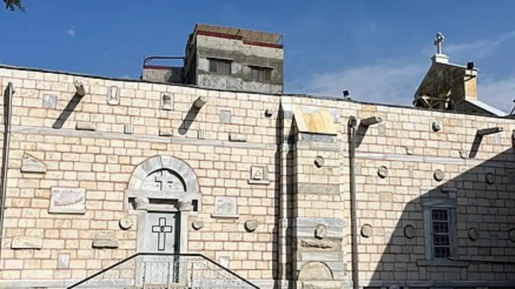 Γάζα: Ποια ήταν η Ελληνική Ορθόδοξη Εκκλησία του Αγίου Πορφυρίου που κατέρρευσε 