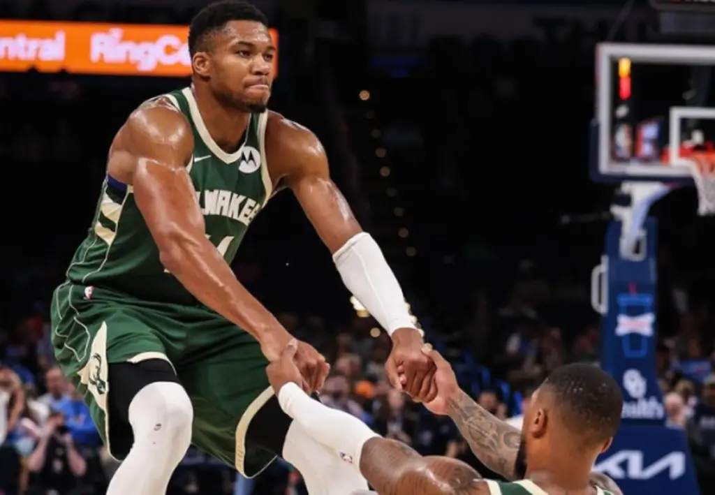 NBA: Ασταμάτητος Αντετοκούνμπο αλλά ήττα για τους Μπακς – Περίπατος για τους Ρόκετς του Ντουράντ