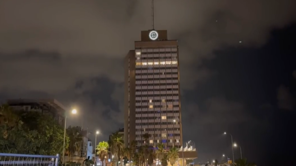 Η Χαμάς εκτόξευσε ρουκέτες στο Τελ Αβίβ – Σειρήνες πολέμου σε όλο το Ισραήλ