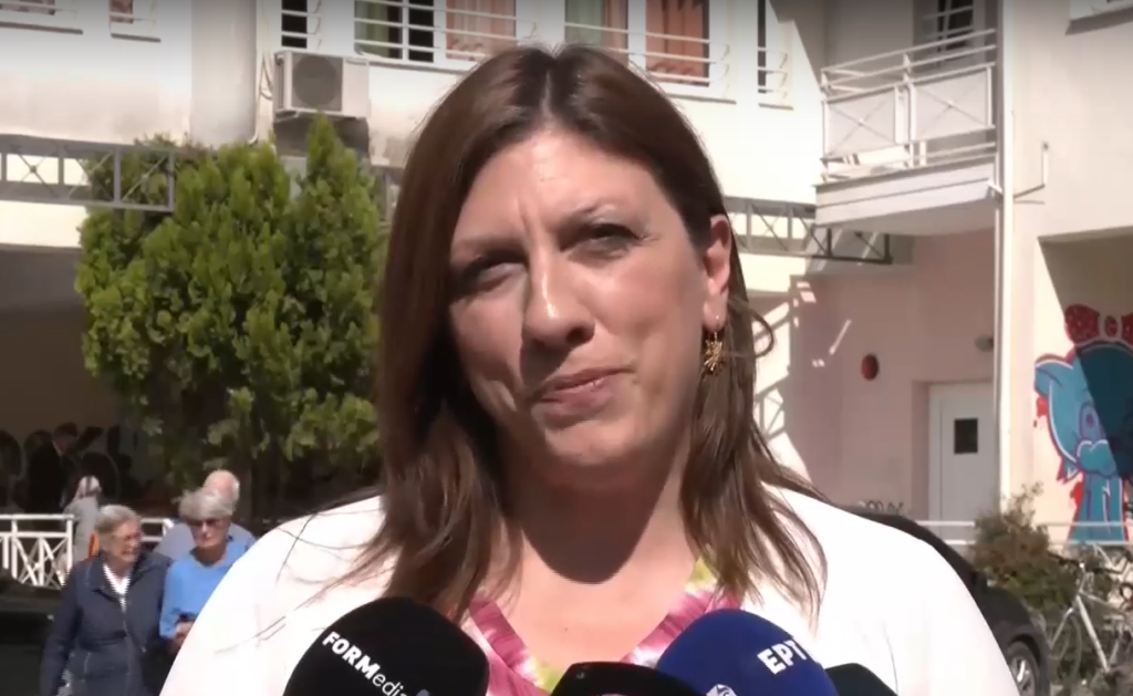 Στη Λάρισα δίπλα στους πλημμυροπαθείς η Ζωή Κωνσταντοπούλου