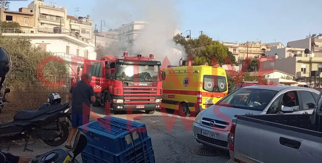 Ηράκλειο: Συναγερμός από φωτιά σε αποθήκη, κοντά σε σπίτια και σχολεία