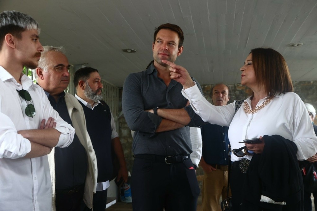 Συναντήθηκε με τη νεοεκλεγείσα δήμαρχο Καλαμαριάς Χρύσα Αράπογλου ο Κασσελάκης