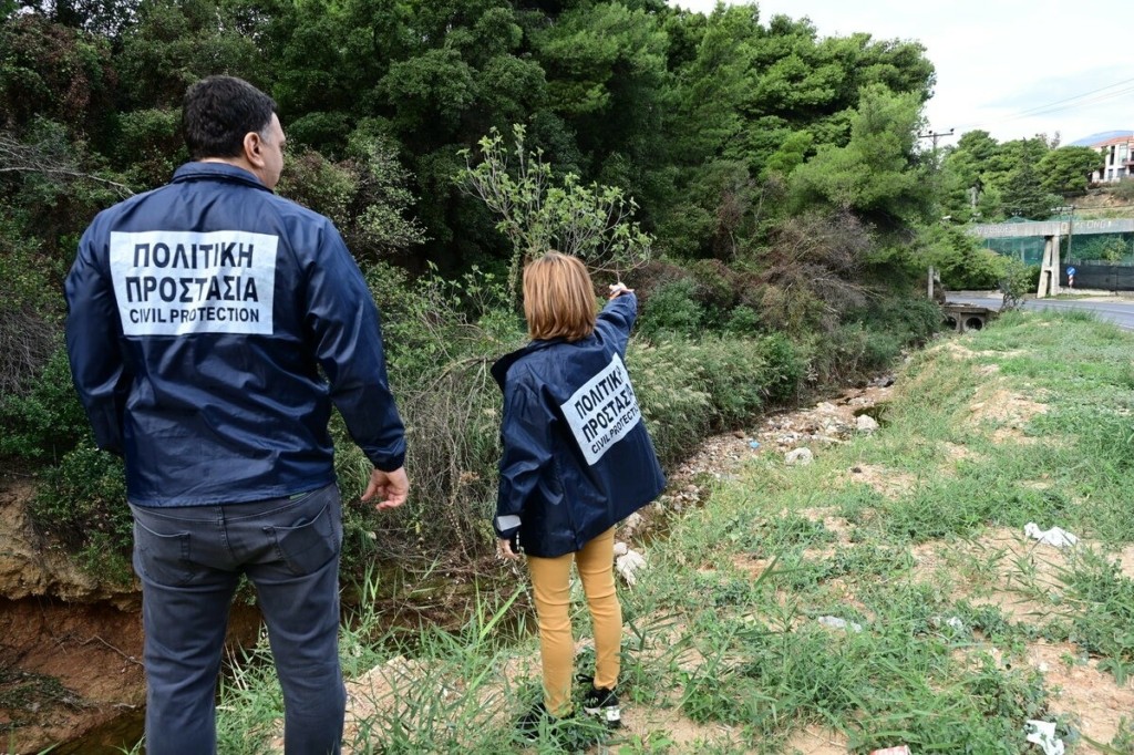 Αυτοψία Κικίλια στον Κηφισό: Ενημέρωση για τον σχεδιασμό αντιμετώπισης των πλημμυρών