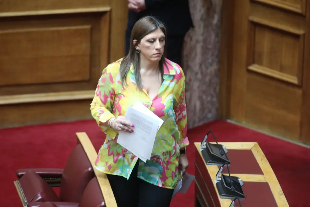 Ζωή Κωνσταντοπούλου: Εκτός της ΚΟ της “Πλεύσης Ελευθερίας” ο Μιχάλης Χουρδάκης
