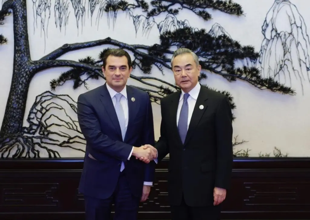 Στην Κίνα ο Κώστας Σκρέκας για το 3o Belt and Road Forum – Συναντήσεις με κινεζικές επιχειρήσεις