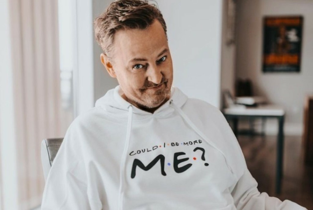 Πέθανε ο Matthew Perry – Θρήνος για τον ηθοποιό από τα “Φιλαράκια”