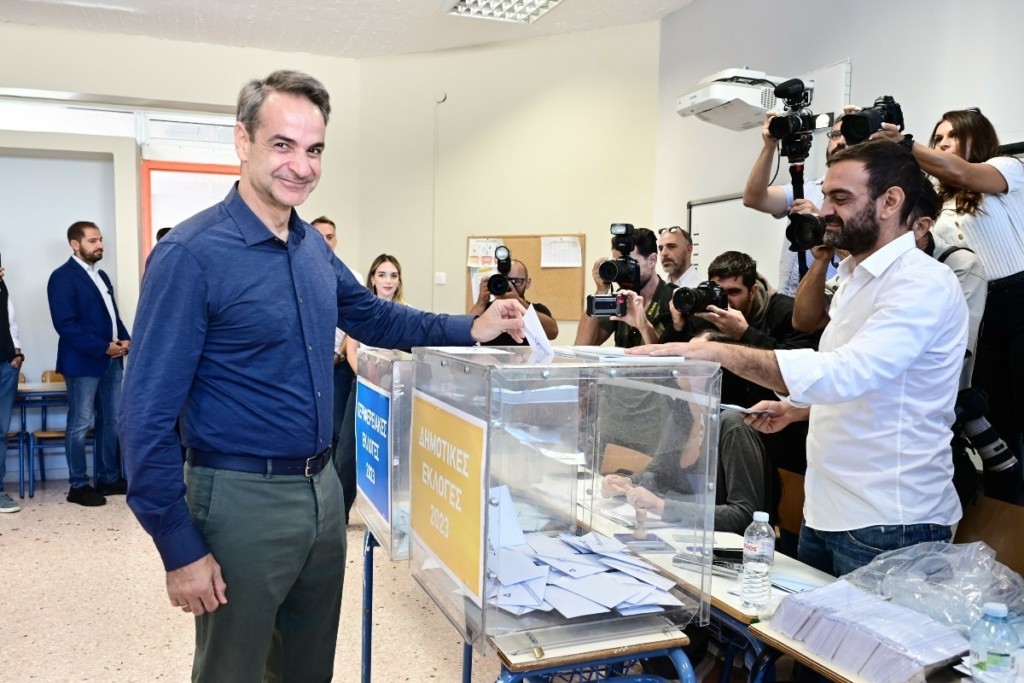 Ο Κυριάκος Μητσοτάκης ψήφισε στην Κηφισιά –  “Nα εκλέξουμε ανθρώπους που ασπάζονται το όραμά μας για μια καλύτερη Ελλάδα”