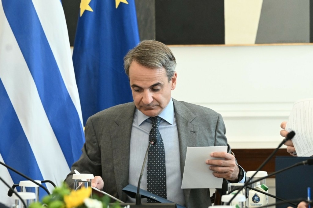 Μητσοτάκης στο Politico: Θα εξετάσουμε το ενδεχόμενο συμμετοχής σε θαλάσσιο ανθρωπιστικό διάδρομο για τη Γάζα