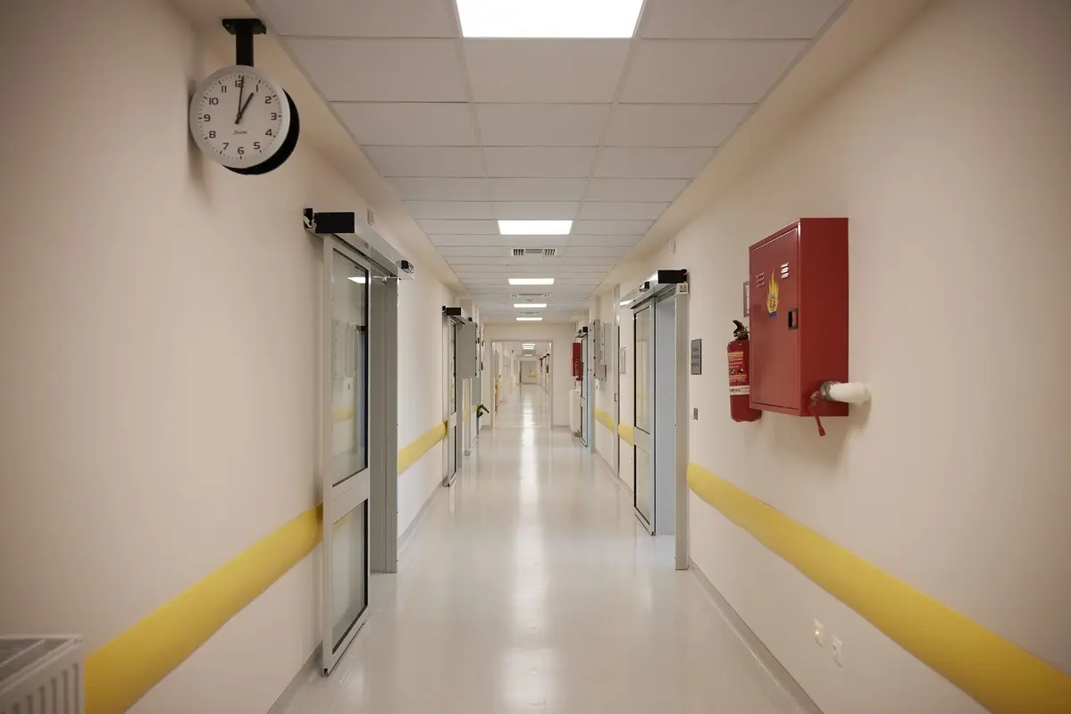 Ηράκλειο: Διακόπτουν την καταστολή στη 17χρονη που υπέστη αλλεργικό σοκ και ανακοπή