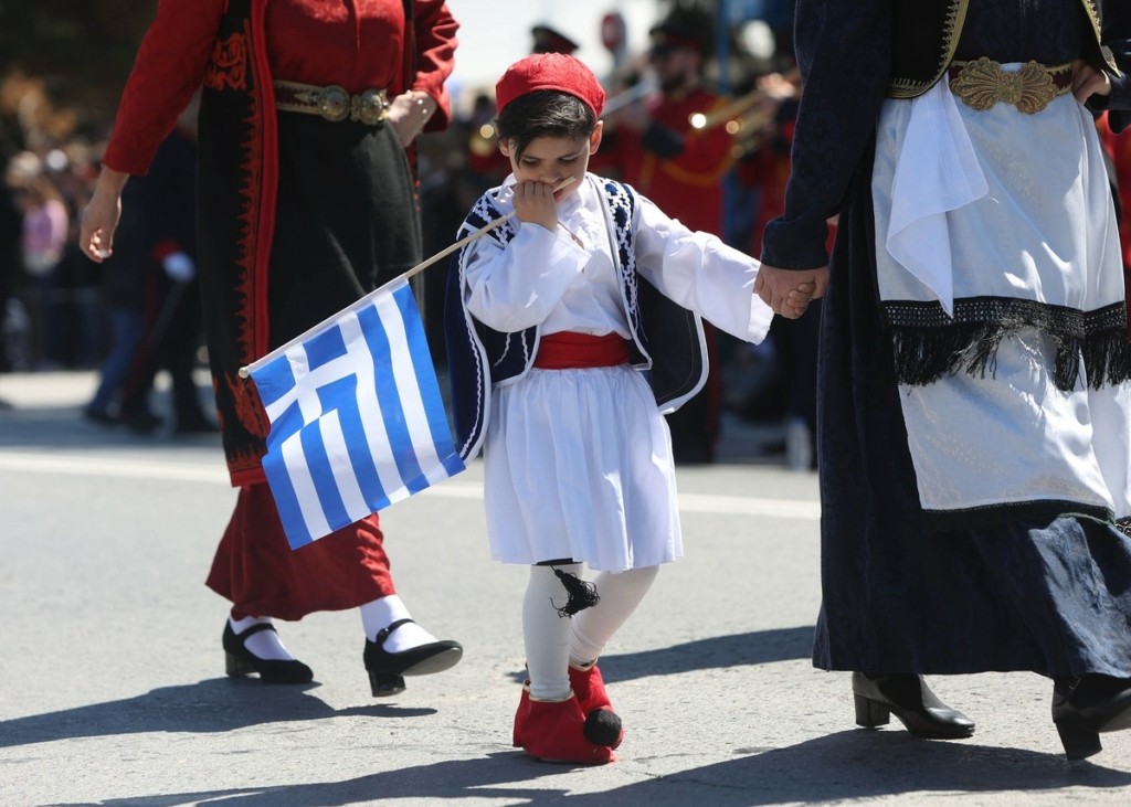 Κυκλοφοριακές ρυθμίσεις για την 28η Οκτωβρίου σε Αθήνα και Πειραιά – Οι δρόμοι που κλείνουν για τις παρελάσεις