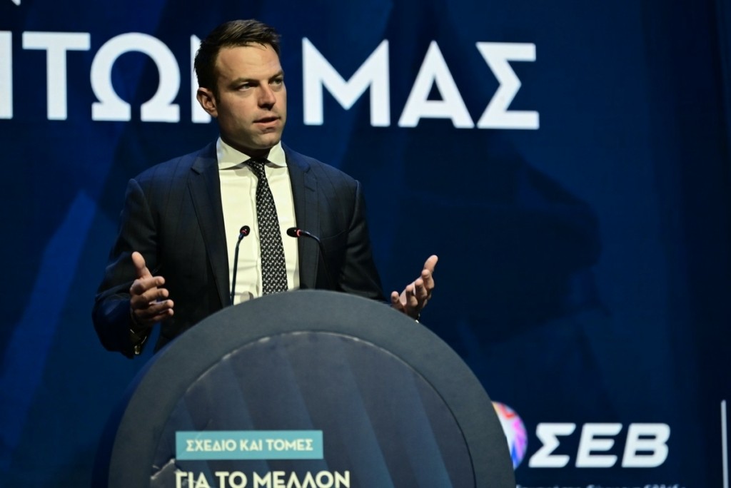 Κασσελάκης στον ΣΕΒ: Δεν δαιμονοποιούμε το κεφάλαιο – Στο επόμενο στάδιο ο ΣΥΡΙΖΑ