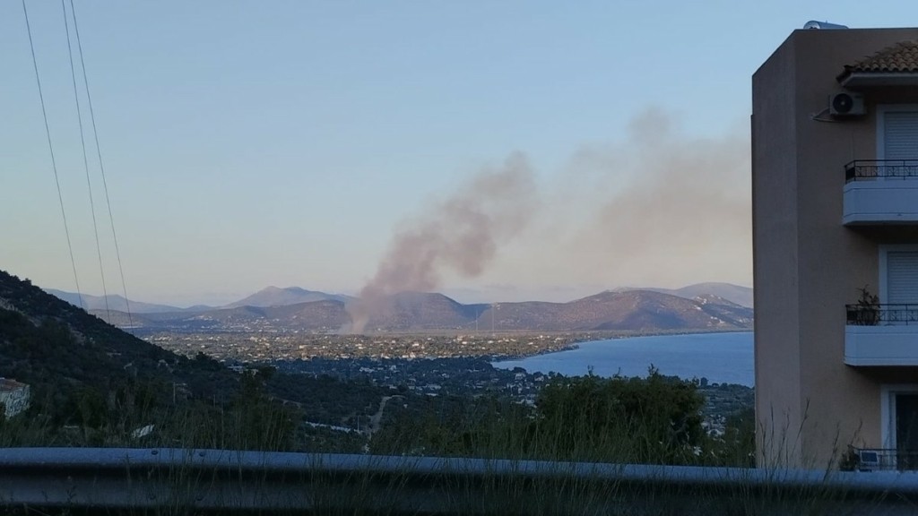 Φωτιά ΤΩΡΑ ανάμεσα στο Κάτω Σούλι και τον Σχοινιά