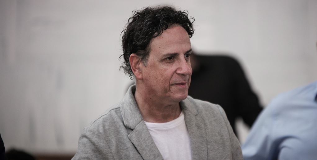 Χάρης Ρώμας: Ο γάμος στο εξωτερικό που κράτησε σχεδόν δύο χρόνια (vids)